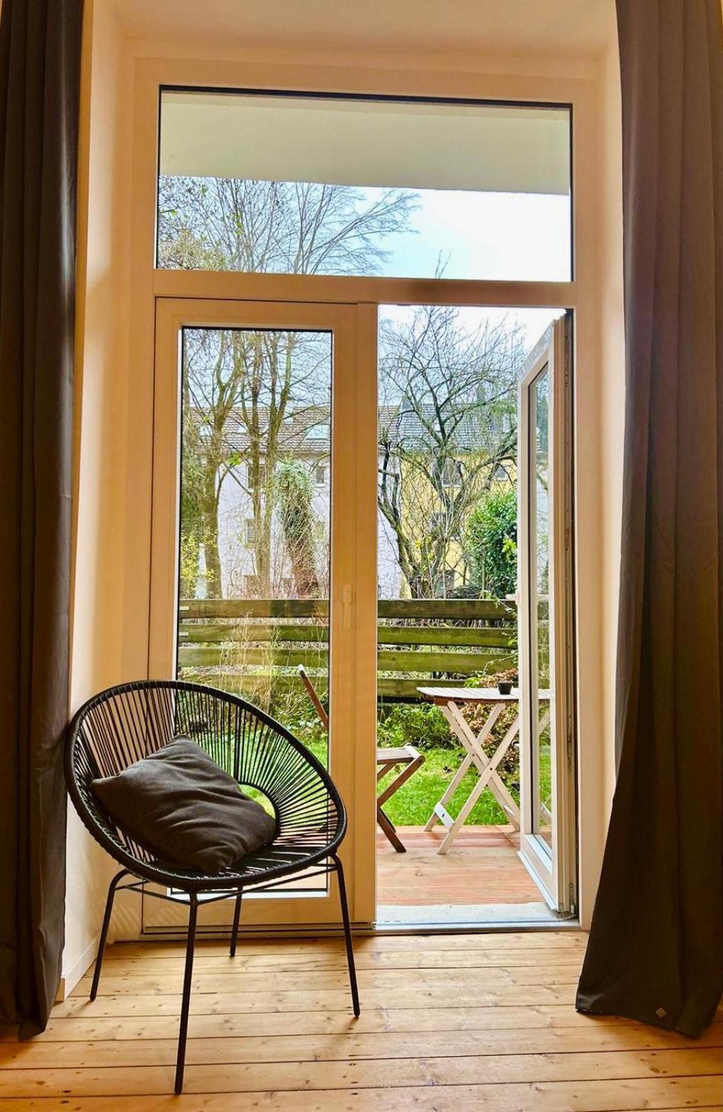 Feelslikehome - Stylische Und Zentrale Altbauwohnung Mit Terrasse&Garten Bochum Dış mekan fotoğraf