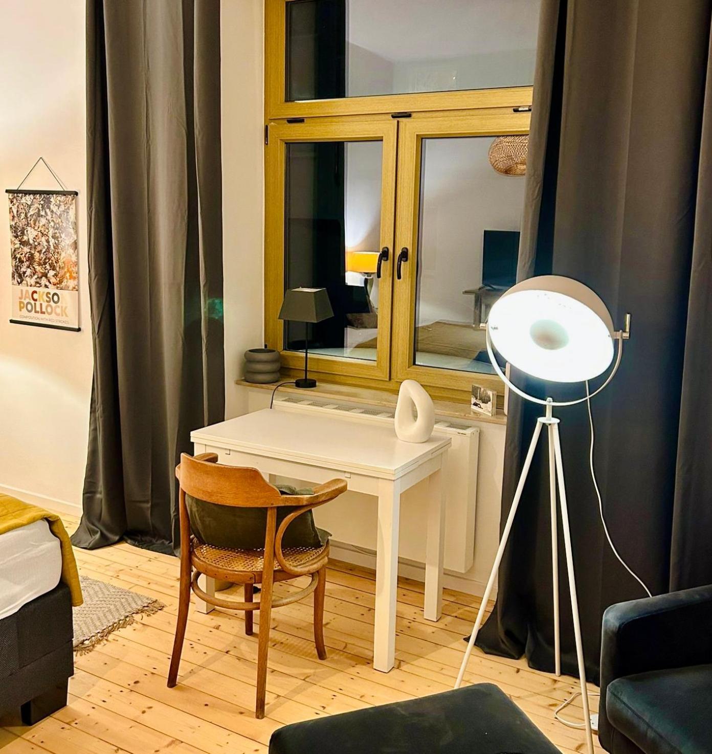 Feelslikehome - Stylische Und Zentrale Altbauwohnung Mit Terrasse&Garten Bochum Dış mekan fotoğraf